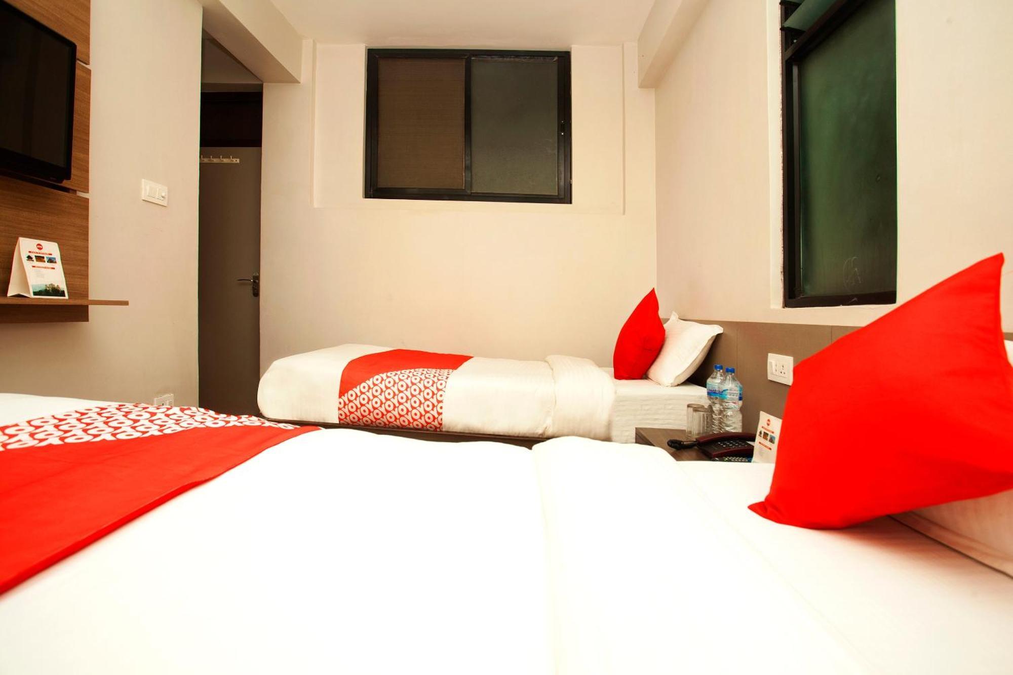 Oyo 626 Hotel Himchuli Kathmandu Buitenkant foto
